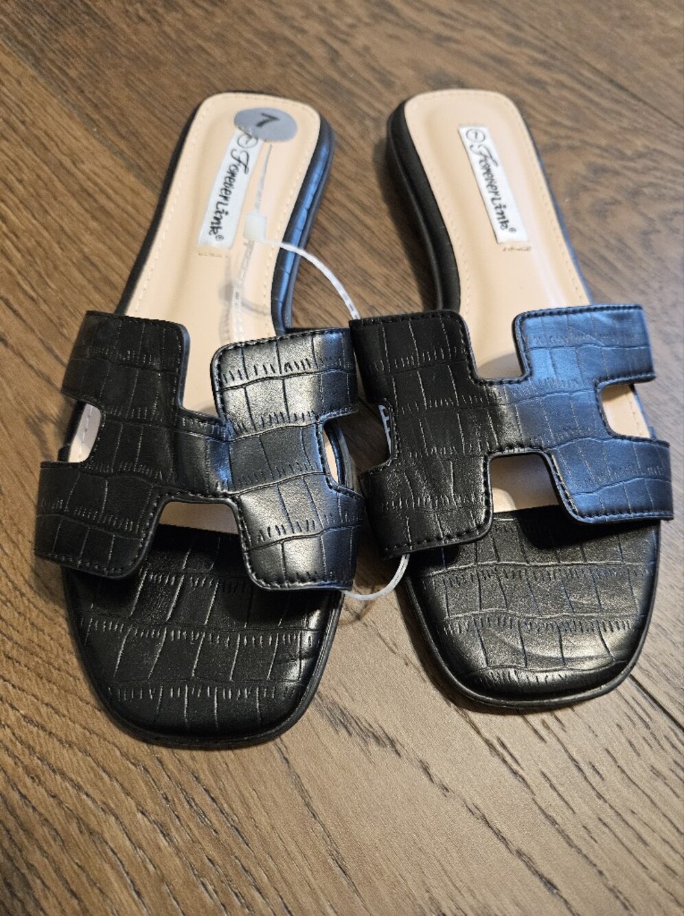 Forever Link Black Croc-Embossed Slide Sandals for Women